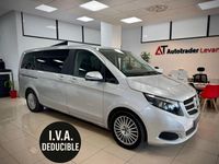 Usado Mercedes V220 Exclusive 163 CV (119 kW) 2019 Gris / plata Monovolumen