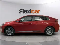 Usado Hyundai Ioniq 100 kW (136 CV) 2021 Granate Utilitario