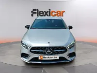 Usado Mercedes A180 116 CV (85 kW) 2022 Gris Utilitario