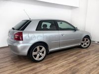 Usado Audi A3 Ambition 125 CV (91 kW) 1997 Gris / plata Utilitario
