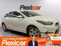 Usado Kia Ceed 136 CV (100 kW) 2023 Blanco Utilitario