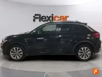 Usado VW T-Roc Advance 110 CV (80 kW) 2022 Negro SUV