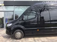 Usado Mercedes Sprinter 190 CV (139 kW) 2022 Negro Van