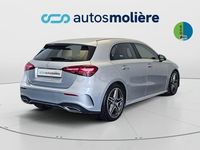 Usado Mercedes A180 136 CV (100 kW) 2023 Gris / plata Berlina