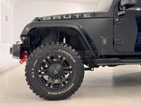 Usado Jeep Wrangler Unlimited Sport 200 CV (147 kW) 2011 Negro SUV