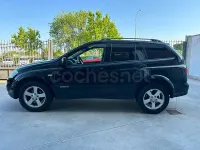 Usado SsangYong Kyron 138 CV (101 kW) 2010 Negro SUV
