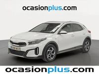 Usado Kia XCeed 136 HP (100 kW) 2022 Branco SUV