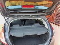 Usado Ford Fiesta Trend 82 CV (60 kW) 2015 Negro