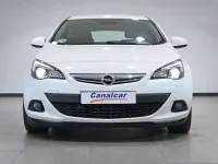 Usado Opel Astra GTC Sportive 131 CV (96 kW) 2014 Blanco Berlina