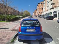Usado Citroën C3 75 CV (55 kW) 2004 Azul Berlina