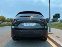 Usado Mazda CX-5 194 CV (142 kW) 2021 Gris / plata SUV