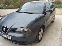 Usado Seat Ibiza 100 CV (73 kW) 2005 Azul Utilitario