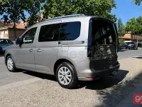 Usado Ford Tourneo Connect Titanium 102 CV (75 kW) 2023 Gris / plata Monovolumen
