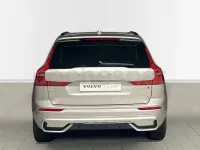 Usado Volvo XC60 Plus 250 CV (183 kW) 2025 Gris / plata SUV