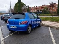 Usado Peugeot 307 110 CV (80 kW) 2005 Azul Berlina
