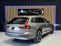 Usado Volvo V90 CC Ultimate 197 CV (144 kW) 2022 Marrón Familiar