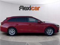 Käytetty Seat Leon FR 110 HP (80 kW) 2023 Punainen Sedan