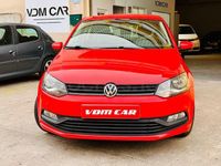 Usado VW Polo Edition 60 CV (44 kW) 2015 Rojo Berlina