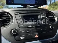 Usado Hyundai i10 66 CV (48 kW) 2014 Blanco Utilitario