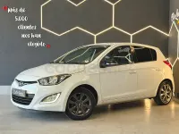 Usado Hyundai i20 85 CV (62 kW) 2014 Blanco Utilitario