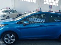 Usado Ford Fiesta Titanium 70 CV (51 kW) 2011 Azul Utilitario