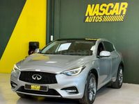 Usado Infiniti Q30 Premium 170 CV (125 kW) 2016 Gris / plata Berlina