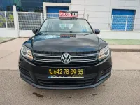 Usado VW Tiguan Advance 140 CV (102 kW) 2012 Negro SUV