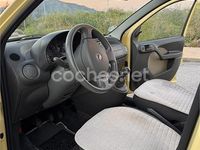 Usado Fiat Panda Dynamic 60 CV (44 kW) 2008 Amarillo Utilitario