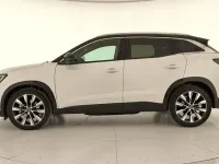 Usado Renault Austral Techno 200 CV (147 kW) 2025 Blanco SUV