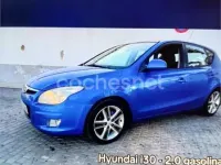 Usado Nissan Micra 80 CV (58 kW) 2010 Rojo Utilitario
