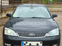 Usado Ford Mondeo Sport 155 CV (114 kW) 2006 Negro Berlina