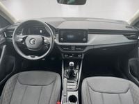 Usado Skoda Scala Ambition 95 CV (69 kW) 2022 Azul Utilitario