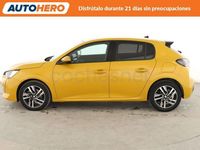 Usado Peugeot 208 Allure 101 CV (74 kW) 2020 Amarillo Utilitario
