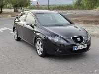 Usado Seat Leon Ecomotive 105 CV (77 kW) 2008 Negro Utilitario