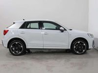 Usado Audi Q2 S-Line 116 CV (85 kW) 2025 Blanco SUV