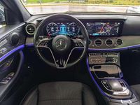 Usado Mercedes E300 320 CV (235 kW) 2021 Negro Berlina