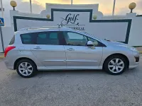 Usado Peugeot 308 SW Sportium 120 CV (88 kW) 2011 Gris / plata Familiar