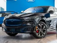 Usado Ford Mustang Mach-E Premium 197 kW (269 CV) 2023 Negro SUV