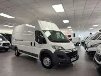 Usado Citroën Jumper 140 CV (102 kW) 2023 Blanco Monovolumen