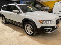 usado Volvo XC70 D5 Momentum Aut. AWD