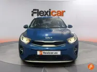 Usado Kia Stonic 100 CV (73 kW) 2024 Azul SUV