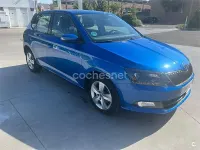Usado Skoda Fabia 95 CV (69 kW) 2018 Azul Berlina