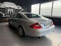 Usado Mercedes CLS350 272 CV (200 kW) 2005 Plateado Coupe