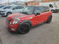 Usado Mini Cooper D 110 CV (80 kW) 2008 Rojo Utilitario