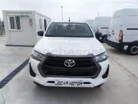 Usado Toyota HiLux 150 CV (110 kW) 2021 Blanco Pickup/Camioneta
