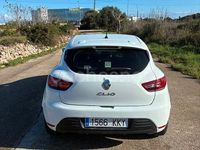 Usado Renault Clio IV Life 75 CV (55 kW) 2018 Blanco Berlina