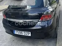 Usado Opel Astra GTC Sport 120 CV (88 kW) 2006 Negro Berlina