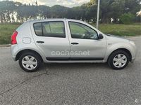 Usado Dacia Sandero Base 75 CV (55 kW) 2012 Gris / plata Berlina