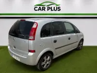 Usado Opel Meriva Cosmo 100 CV (73 kW) 2005 Gris / plata Monovolumen