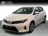 Usado Toyota Auris Active 90 CV (66 kW) 2014 Blanco Monovolumen